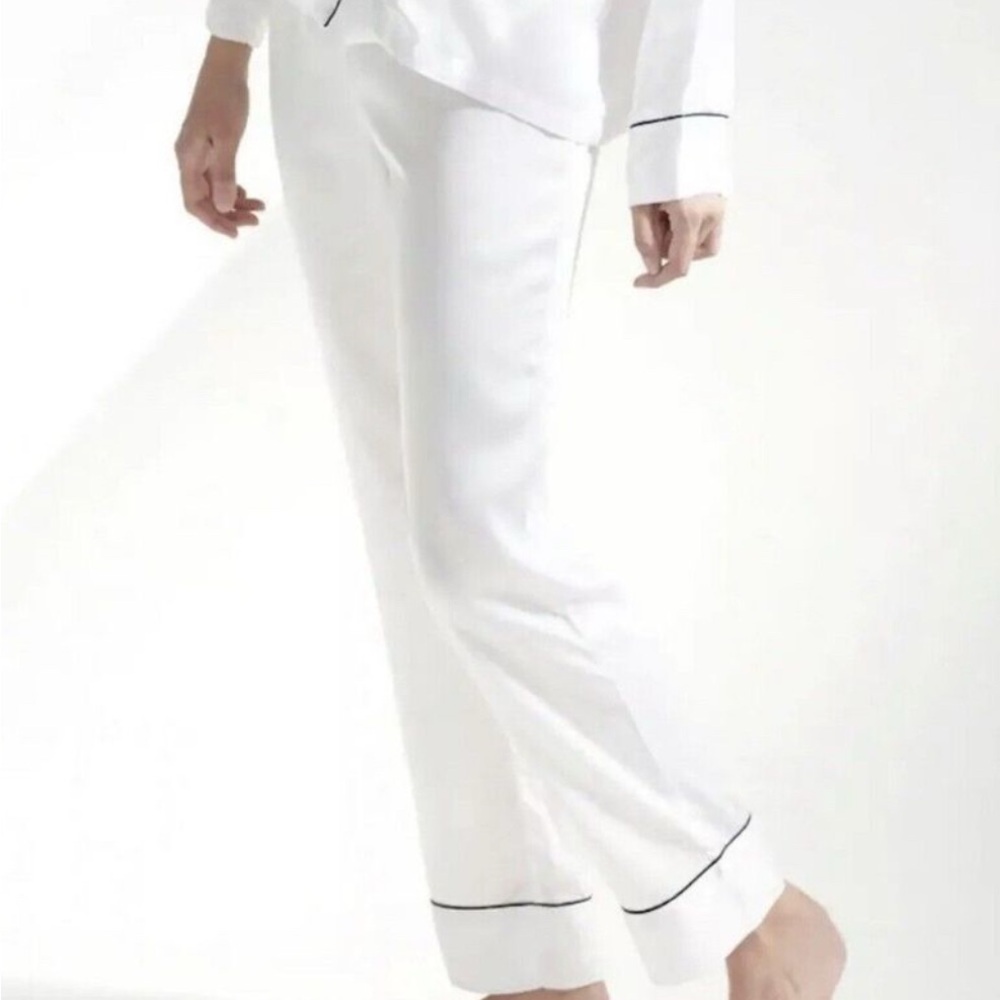 Ettitude White Pajama pant with Black Trim